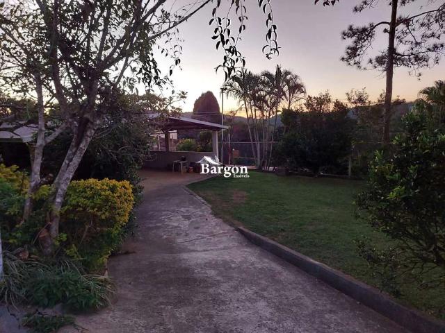 Casa / Sobrado para Venda em Juiz de Fora/MG Novo Horizonte 5 Quartos