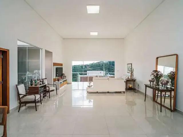 Casa / Sobrado para Venda em Juiz de Fora/MG Parque Guadalajara 4 Quartos