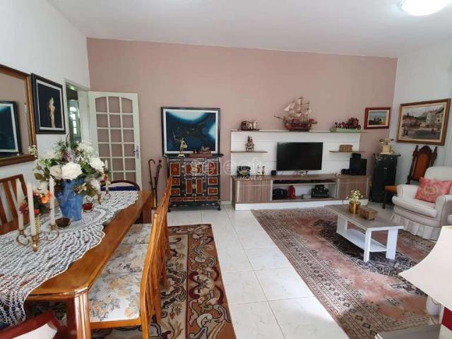 Casa / Sobrado para Venda em Juiz de Fora/MG Parque das Palmeiras 3 Quartos