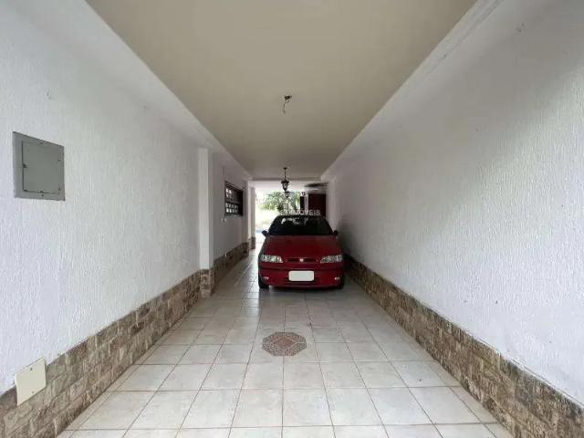 Casa / Sobrado para Venda em Juiz de Fora/MG Passos 3 Quartos