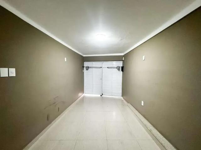 Casa / Sobrado para Venda em Juiz de Fora/MG Passos 5 Quartos