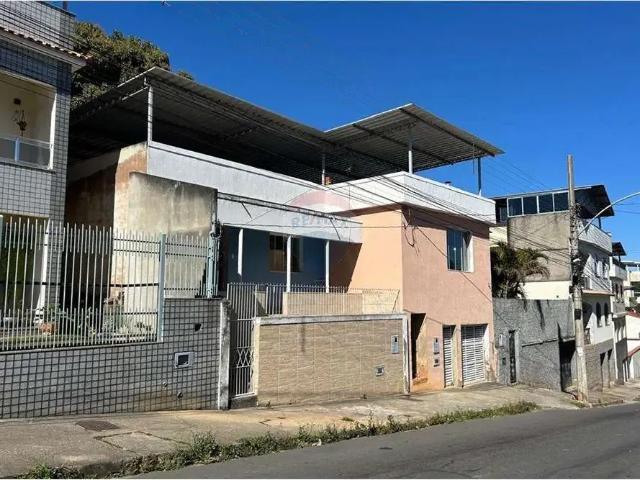 Casa / Sobrado para Venda em Juiz de Fora/MG Marumbi 3 Quartos