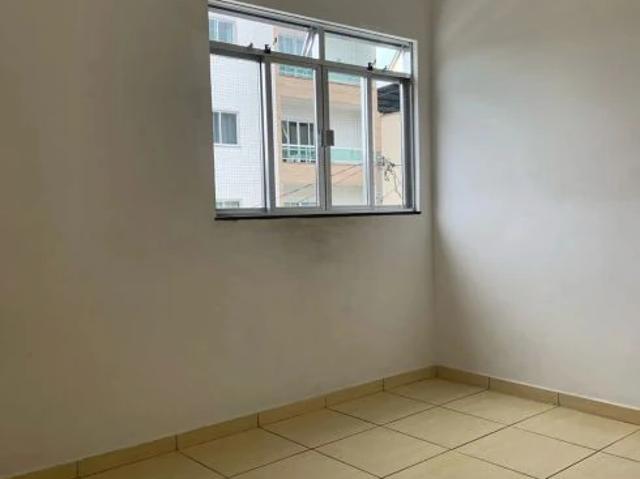 Casa / Sobrado para Venda em Juiz de Fora/MG Progresso 2 Quartos
