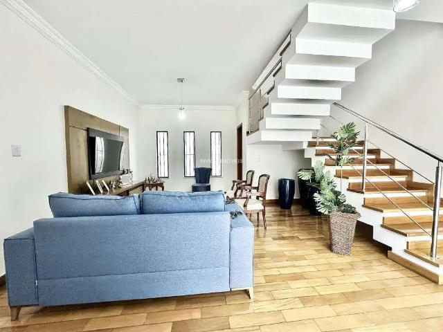 Casa / Sobrado para Venda em Juiz de Fora/MG Quintas das Avenidas 6 Quartos