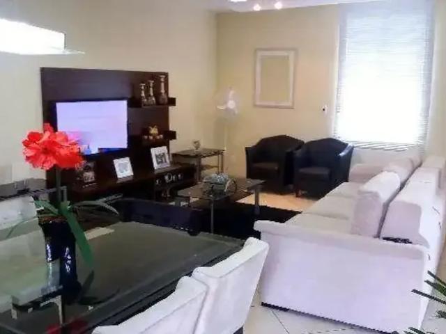 Casa / Sobrado para Venda em Juiz de Fora/MG Quintas das Avenidas 3 Quartos