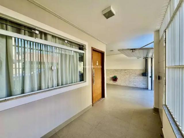 Casa / Sobrado para Venda em Juiz de Fora/MG São Mateus 4 Quartos