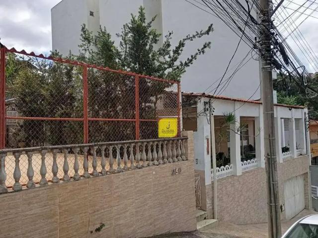 Casa / Sobrado para Venda em Juiz de Fora/MG São Mateus 4 Quartos