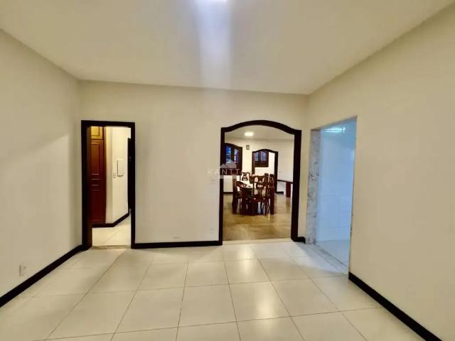 Casa / Sobrado para Venda em Juiz de Fora/MG São Mateus 4 Quartos