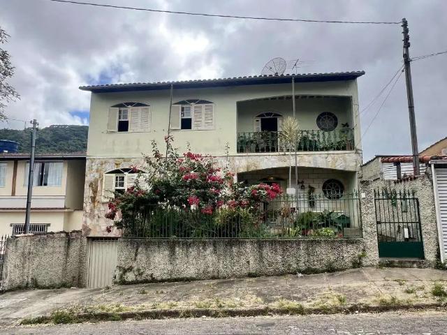 Casa / Sobrado para Venda em Juiz de Fora/MG São Mateus 8 Quartos