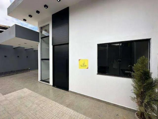 Casa / Sobrado para Venda em Juiz de Fora/MG São Pedro 3 Quartos