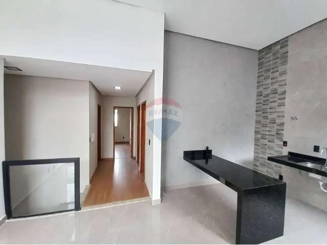 Casa / Sobrado para Venda em Juiz de Fora/MG São Pedro 3 Quartos