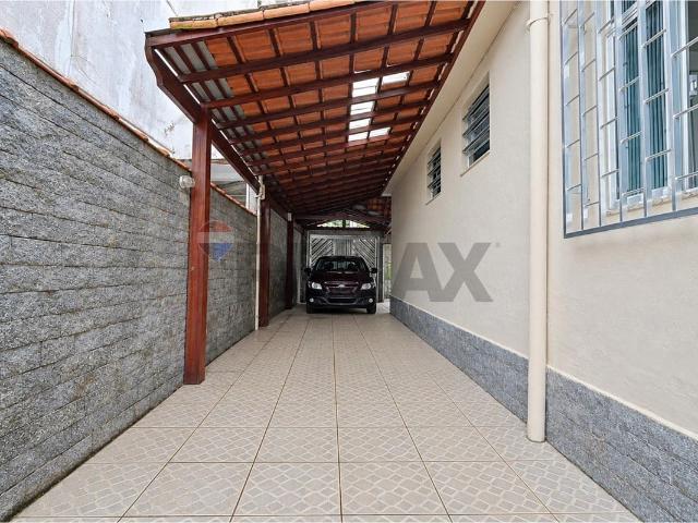 Casa / Sobrado para Venda em Juiz de Fora/MG São Pedro 3 Quartos