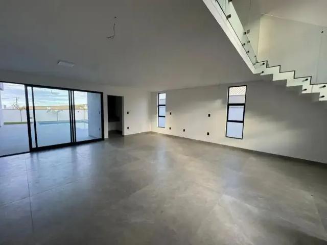 Casa / Sobrado para Venda em Juiz de Fora/MG São Pedro 4 Quartos
