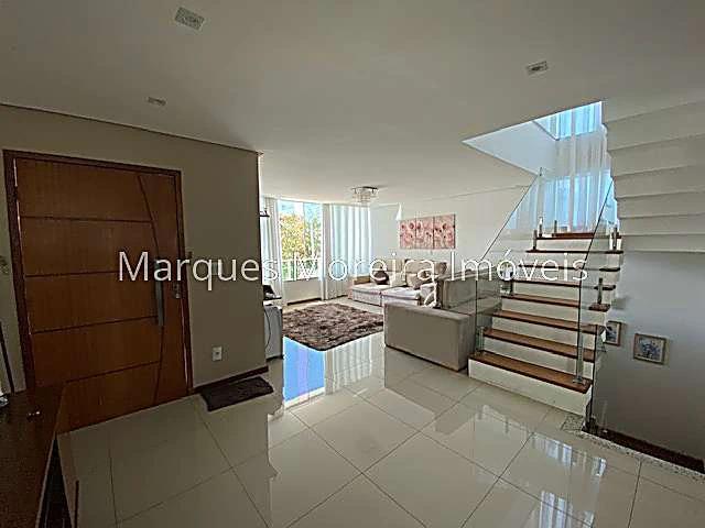 Casa / Sobrado para Venda em Juiz de Fora/MG São Pedro 4 Quartos