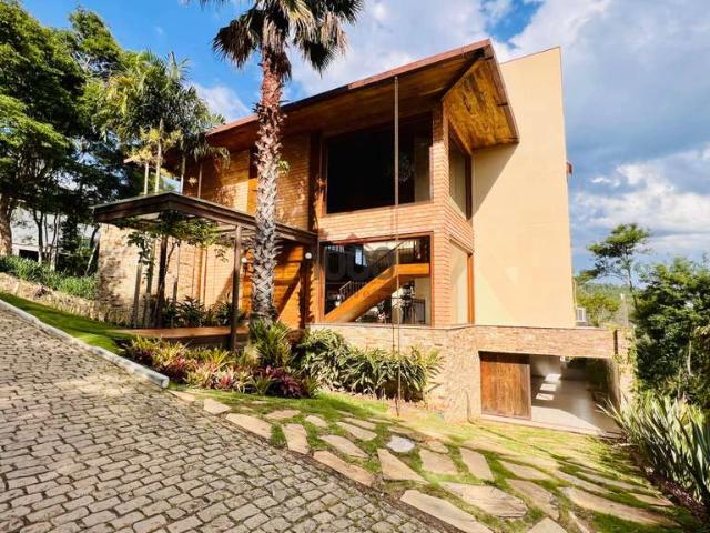 Casa / Sobrado para Venda em Juiz de Fora/MG São Pedro 5 Quartos