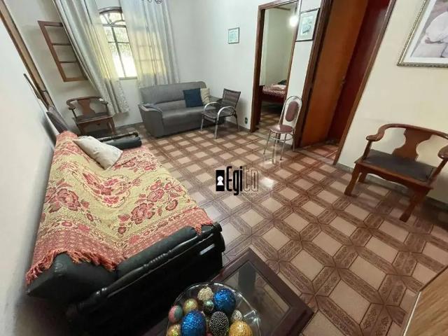 Casa / Sobrado para Venda em Juiz de Fora/MG Santa Terezinha 2 Quartos