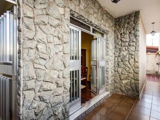 Casa / Sobrado para Venda em Juiz de Fora/MG Santa Catarina 4 Quartos