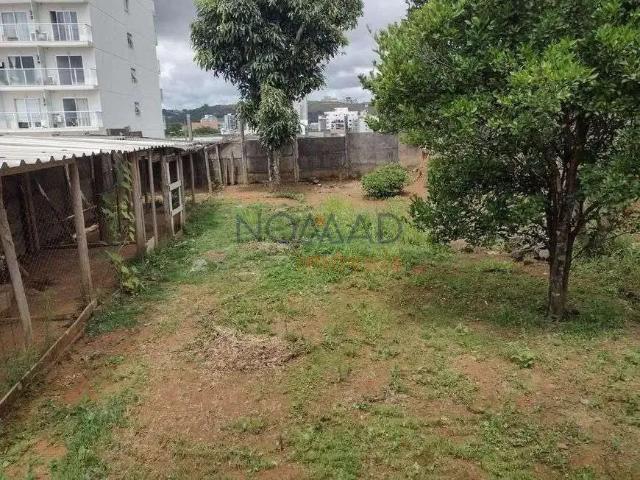 Casa / Sobrado para Venda em Juiz de Fora/MG Santa Cecília 3 Quartos