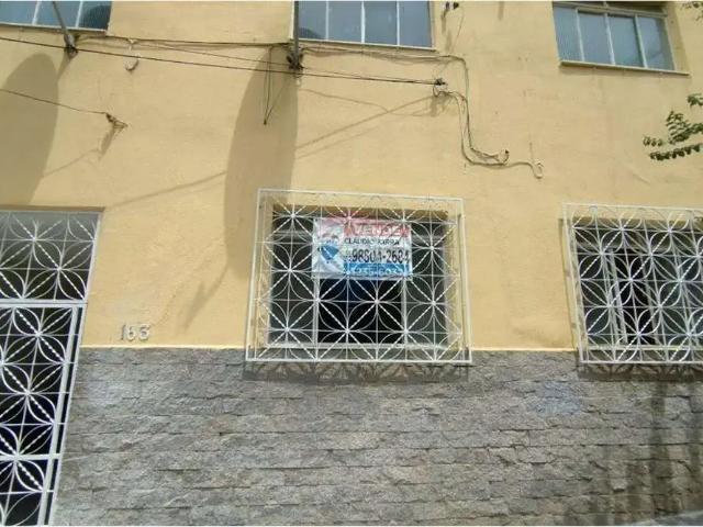 Casa / Sobrado para Venda em Juiz de Fora/MG Santa Cecília 4 Quartos