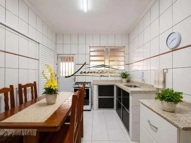Casa / Sobrado para Venda em Juiz de Fora/MG Santa Cecília 4 Quartos