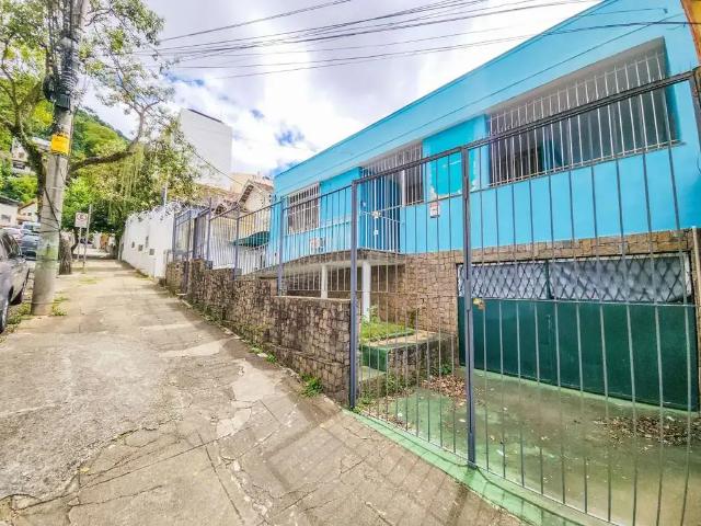 Casa / Sobrado para Venda em Juiz de Fora/MG Santa Helena 2 Quartos