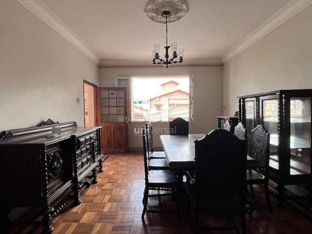 Casa / Sobrado para Venda em Juiz de Fora/MG Santa Helena 4 Quartos