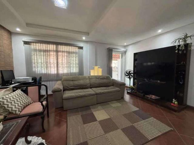 Casa / Sobrado para Venda em Juiz de Fora/MG Santo Antônio 3 Quartos