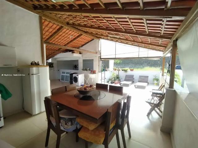 Casa / Sobrado para Venda em Juiz de Fora/MG Santo Antônio 3 Quartos