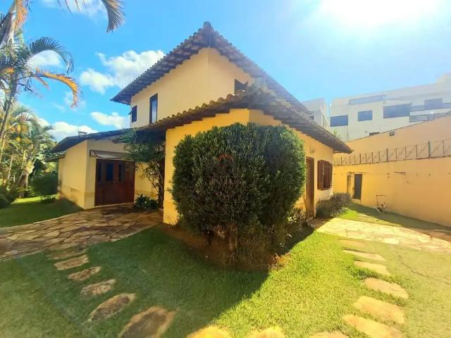 Casa / Sobrado para Venda em Juiz de Fora/MG Spina Ville II 4 Quartos