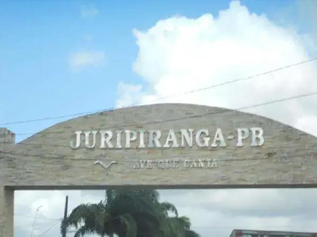 Casa / Sobrado para Venda em Juripiranga/PB Centro 3 Quartos