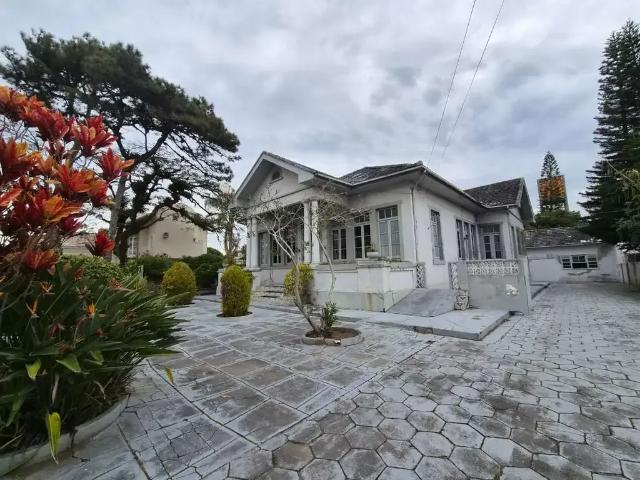 Casa / Sobrado para Venda em Laguna/SC Magalhães 4 Quartos