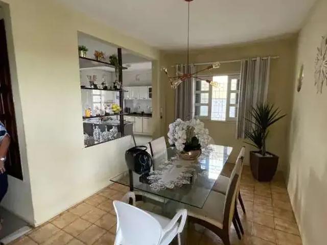 Casa / Sobrado para Venda em Lagarto/SE Centro 4 Quartos