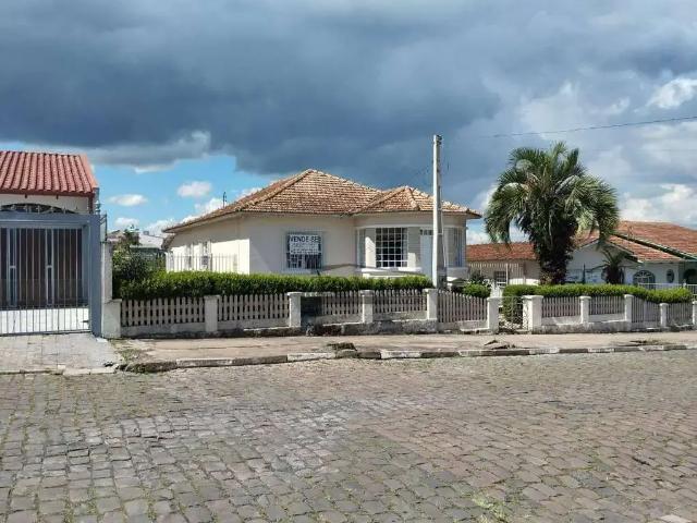 Casa / Sobrado para Venda em Lages/SC Brusque 3 Quartos