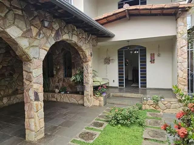 Casa / Sobrado para Venda em Lagoa Santa/MG Coronel Ovídio Guerra 4 Quartos