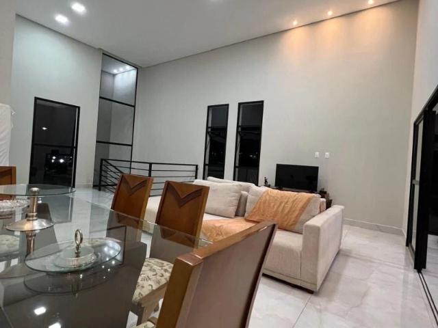 Casa / Sobrado para Venda em Lagoa Santa/MG Gran Royalle 3 Quartos