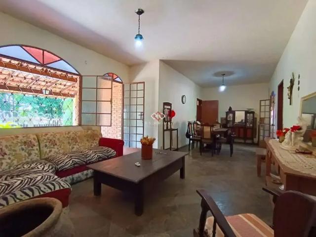 Casa / Sobrado para Venda em Lagoa Santa/MG Jardim Ipê 6 Quartos