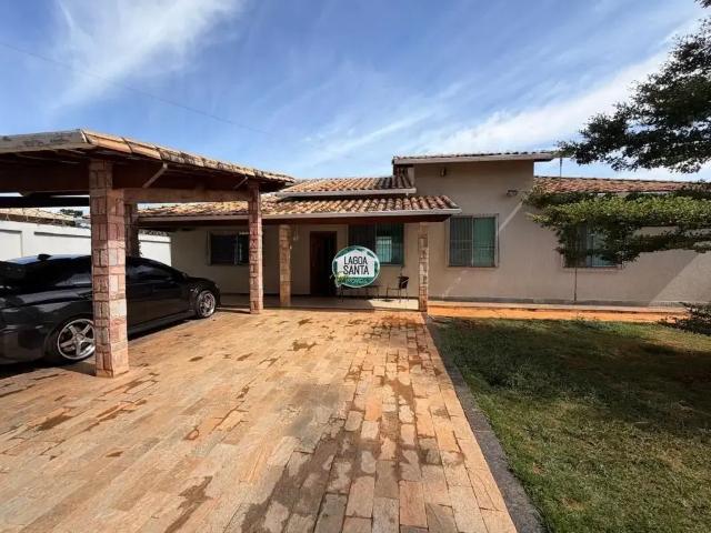 Casa / Sobrado para Venda em Lagoa Santa/MG Joá 5 Quartos