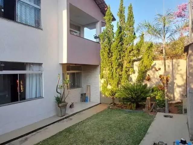 Casa / Sobrado para Venda em Lagoa Santa/MG Recanto da Lagoa 4 Quartos