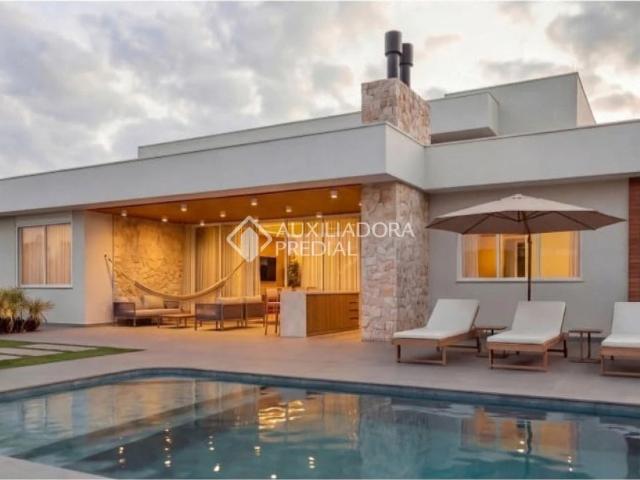 Casa / Sobrado para Venda em Lajeado/RS Conventos 4 Quartos