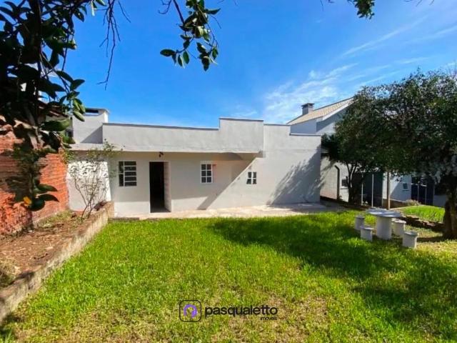 Casa / Sobrado para Venda em Lajeado/RS Universitário 4 Quartos