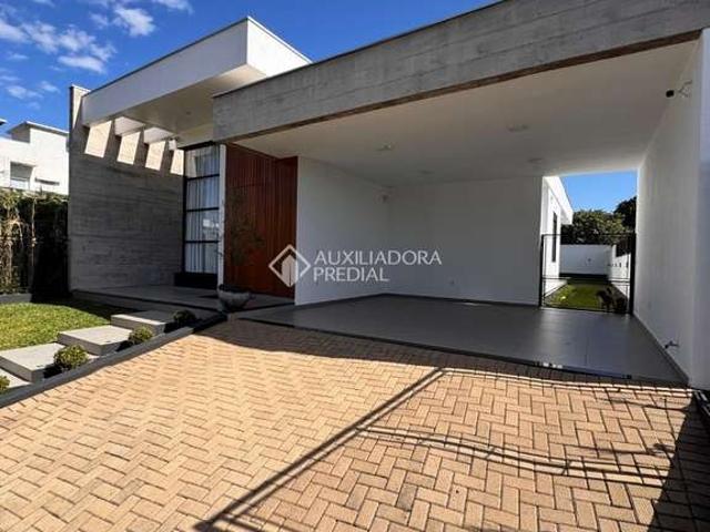 Casa / Sobrado para Venda em Lajeado/RS Universitário 2 Quartos