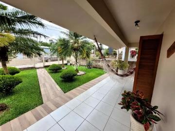 Casa / Sobrado para Venda em Lajeado/RS Universitário 3 Quartos