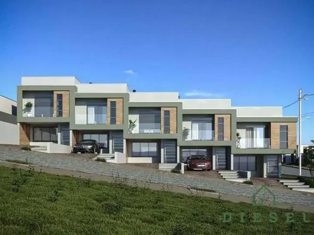 Casa / Sobrado para Venda em Lajeado/RS Universitário 3 Quartos