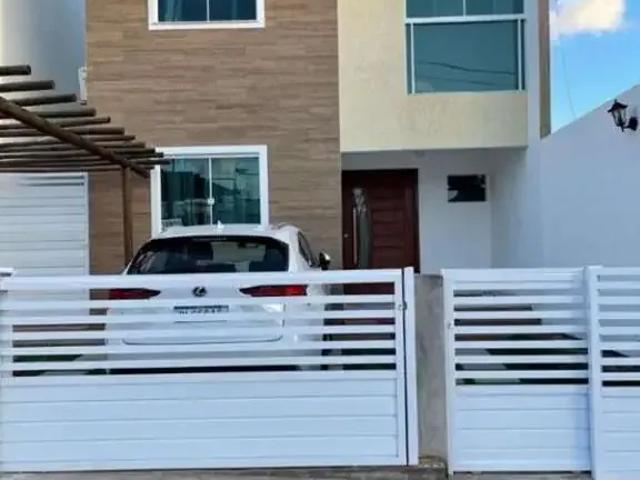 Casa / Sobrado para Venda em Lauro de Freitas/BA Caji 3 Quartos