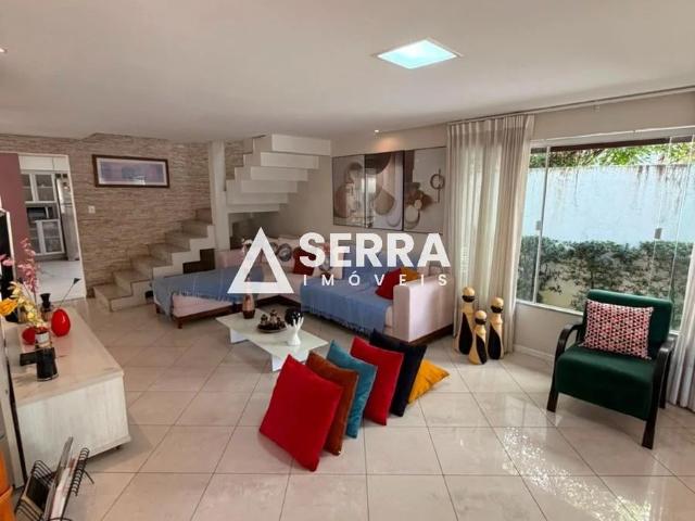 Casa / Sobrado para Venda em Lauro de Freitas/BA Centro 4 Quartos