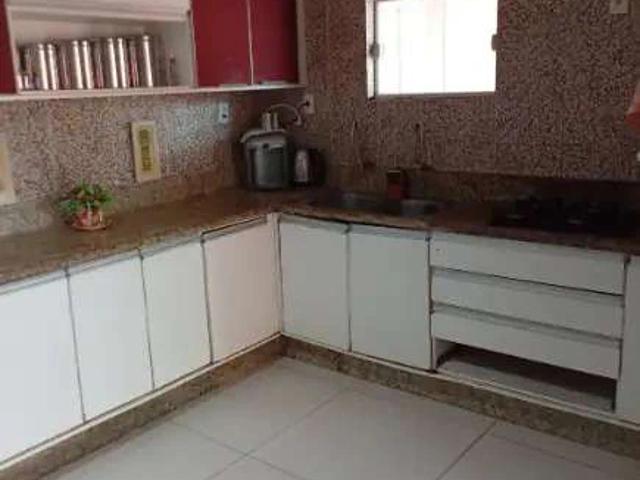 Casa / Sobrado para Venda em Lauro de Freitas/BA Centro 4 Quartos