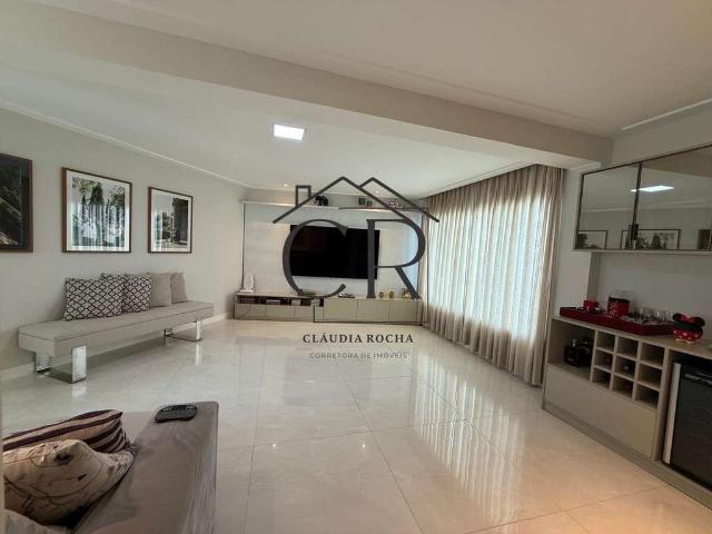 Casa / Sobrado para Venda em Lauro de Freitas/BA Pitangueiras 4 Quartos
