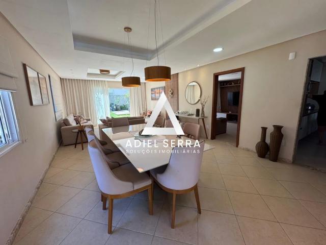 Casa / Sobrado para Venda em Lauro de Freitas/BA Buraquinho 4 Quartos