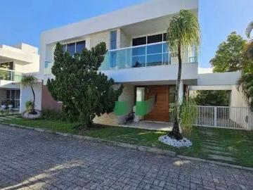 Casa / Sobrado para Venda em Lauro de Freitas/BA Buraquinho 4 Quartos