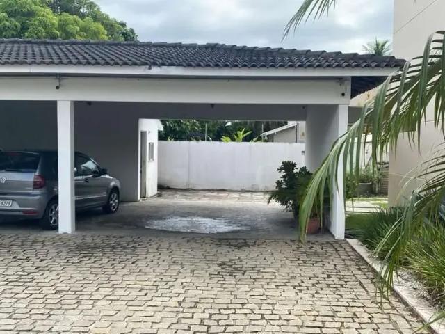 Casa / Sobrado para Venda em Lauro de Freitas/BA Buraquinho 7 Quartos